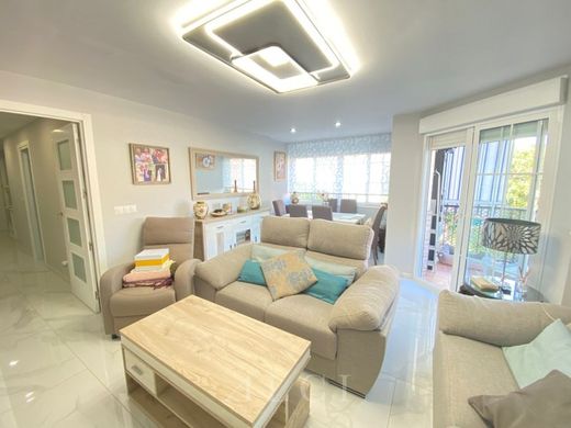 Luxury Apartment for sale in Vélez-Málaga, 412 000 €, Photo 4