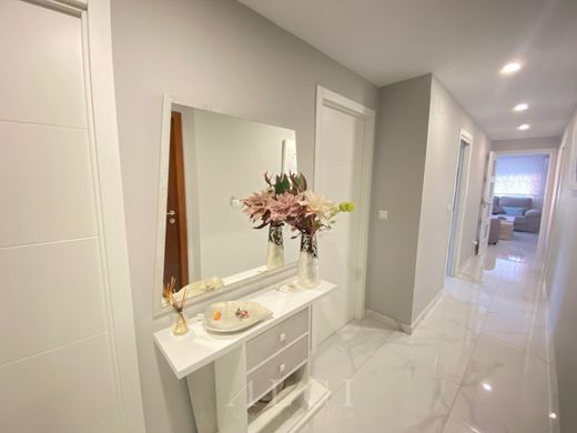 Luxury Apartment for sale in Vélez-Málaga, 412 000 €, Photo 5