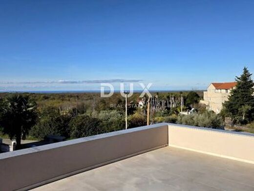 Maison de luxe à vendre à Porec, 1 190 000 €, Photo 4