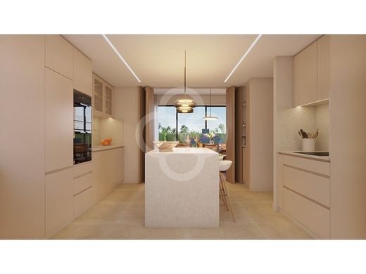 Luxury House for sale in Seixal, 740 000 €, Photo 3