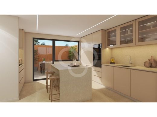 Luxury House for sale in Seixal, 740 000 €, Photo 6