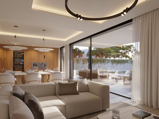 Luxury House for sale in El Higuerón, 1 760 000 €, Photo 2