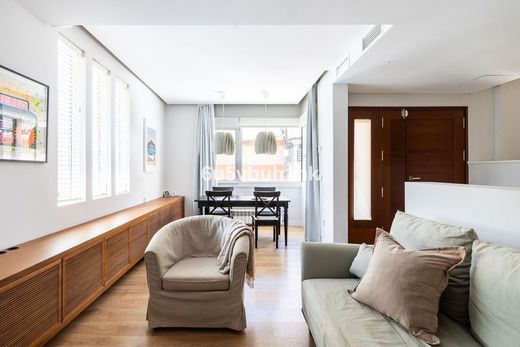 Luxury House for sale in Málaga, 1 100 000 €, Photo 6