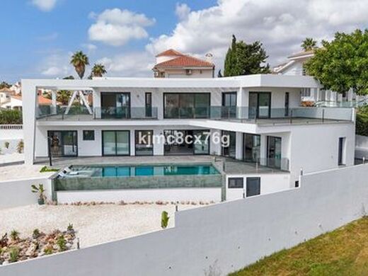 Luxury House for sale in El Faro, 3 675 000 €, Photo 1