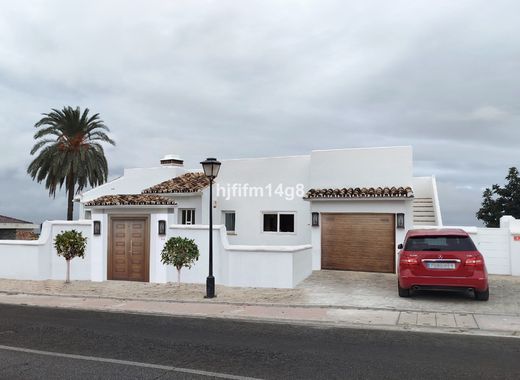 Maison de luxe à vendre à Nueva Andalucia, 1 795 000 €, Photo 2