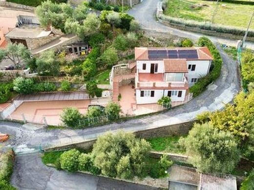 Maison de luxe à vendre à Imperia, 680 000 €, Photo 4