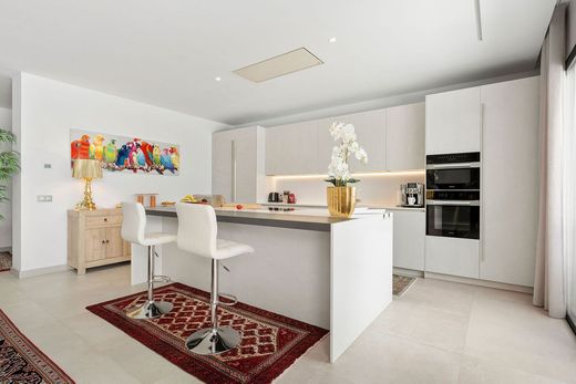 Luxury House for sale in Nueva Andalucia, 3 995 000 €, Photo 6