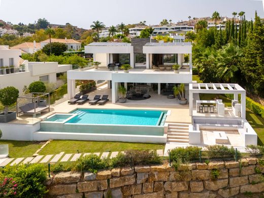 Luxury House for sale in Marbella, 4 595 000 €, Photo 1
