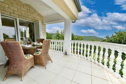 Maison de luxe à vendre à Grižane, 525 000 €, Photo 3