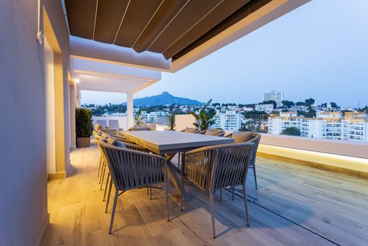 Luxury Apartment for sale in Nueva Andalucia, 1 690 000 €, Photo 3
