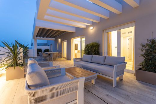 Luxury Apartment for sale in Nueva Andalucia, 1 690 000 €, Photo 5
