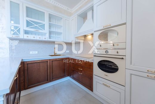 Appartement de luxe à vendre à Opatija, 1 300 000 €, Photo 5