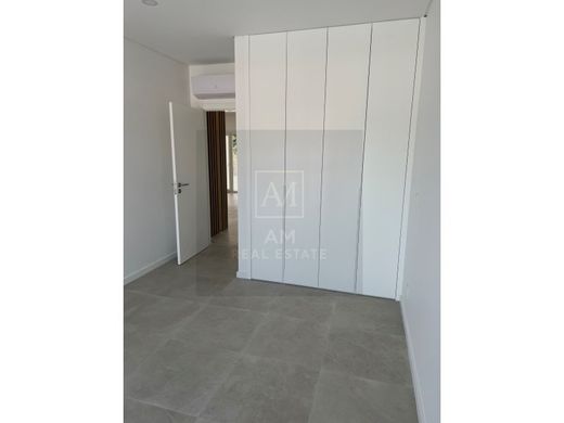 Luxury House for sale in Seixal, 420 000 €, Photo 6