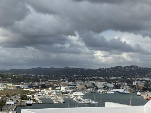 Maison de luxe à vendre à Ibiza, 640 000 €, Photo 3