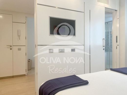 Luxury Apartment for sale in Oliva, 875 000 €, Photo 4