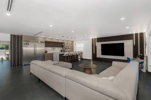 Luxury House for sale in Hollywood, 944 289 €, Photo 5