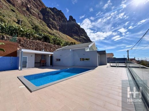 Luxury House for sale in Calheta, 1 150 000 €, Photo 2