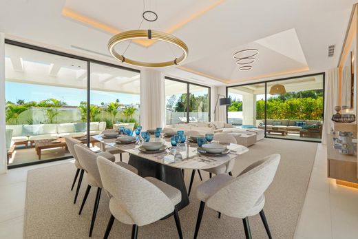 Luxury House for sale in Marbella, 4 580 000 €, Photo 2
