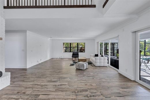 Luxury House for sale in Coral Springs, 1 049 603 €, Photo 6