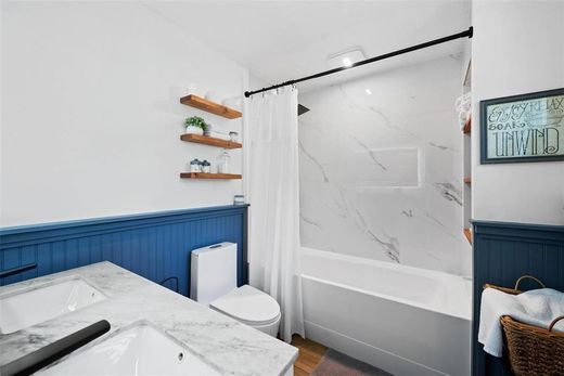 Luxury House for sale in Hollywood, 1 004 380 €, Photo 7