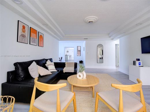 Luxury House for sale in Hollywood, 737 404 €, Photo 7