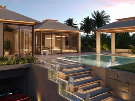 Luxury House for sale in Marbella, 5 200 000 €, Photo 1