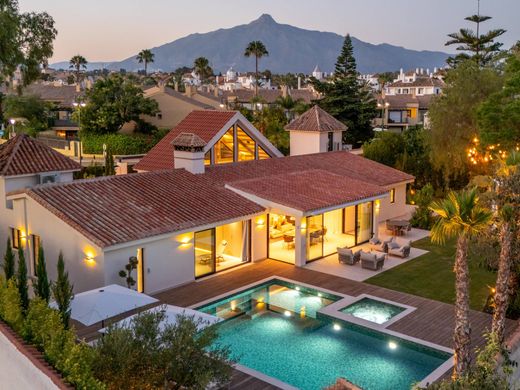 Luxury House for sale in Marbella, 6 500 000 €, Photo 1