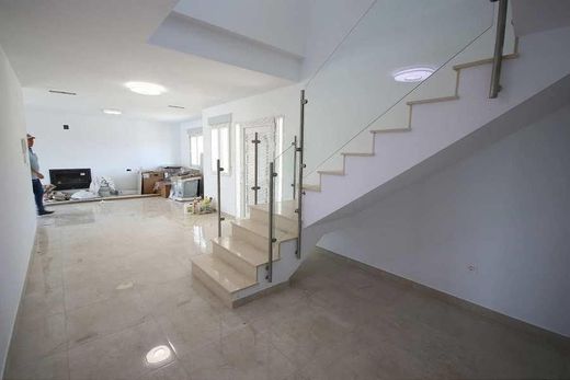 Luxury House for sale in Pinoso, 491 000 €, Photo 6