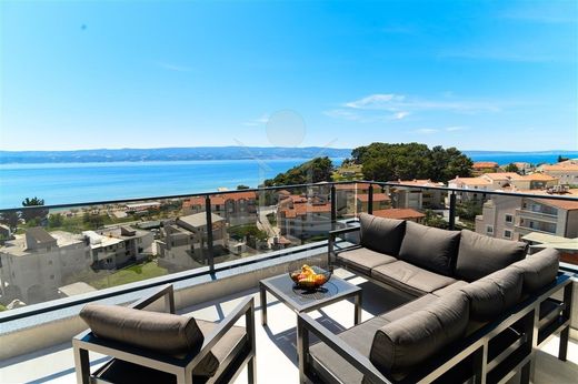 Maison de luxe à vendre à Omiš, 1 990 000 €, Photo 1