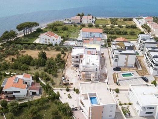 Appartement de luxe à vendre à Privlaka, 490 000 €, Photo 3