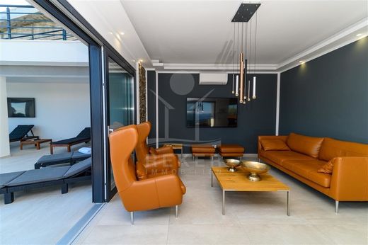 Maison de luxe à vendre à Omiš, 1 990 000 €, Photo 3
