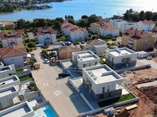 Appartement de luxe à vendre à Novigrad, 562 500 €, Photo 2
