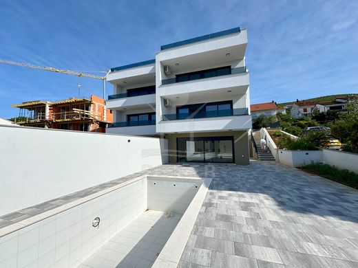 Appartement de luxe à vendre à Dramalj, 485 000 €, Photo 2