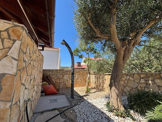 Luxury House for sale in Stara Novalja, 550 000 €, Photo 5