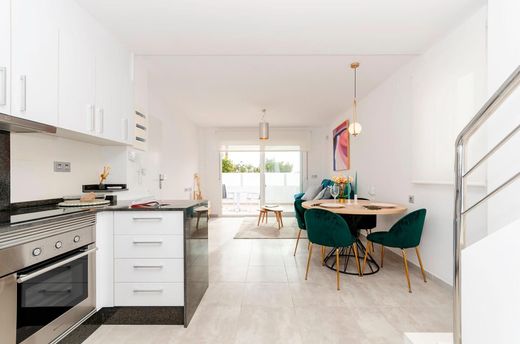 Maison de luxe à vendre à Torrevieja, 424 000 €, Photo 7