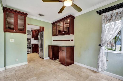 Luxury House for sale in Hollywood, 626 665 €, Photo 7