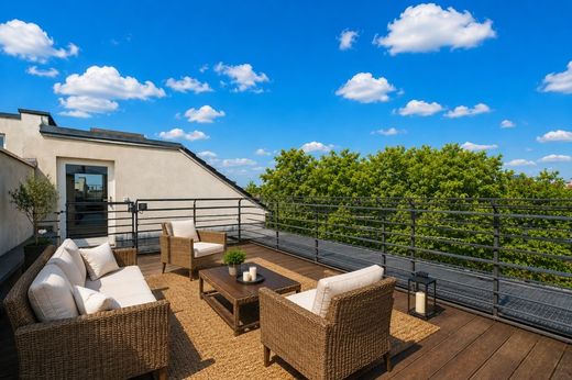 Luxury Apartment for sale in Berlin, 795 000 €, Photo 1