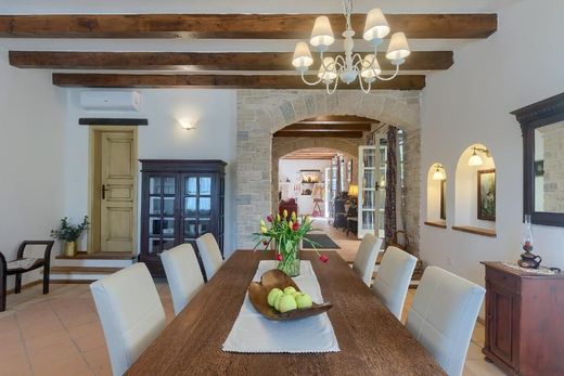 Maison de luxe à vendre à Tinjan, 950 000 €, Photo 6