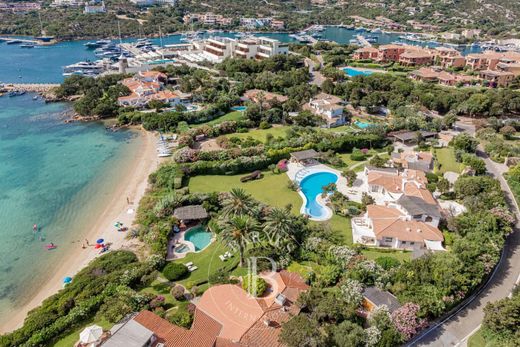 Luxury House for sale in Porto Cervo, 0 €, Photo 1