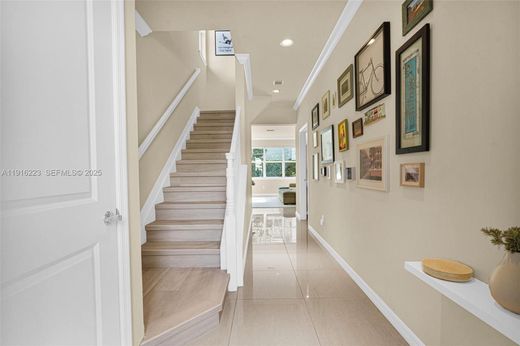 Luxury House for sale in Hollywood, 639 226 €, Photo 3