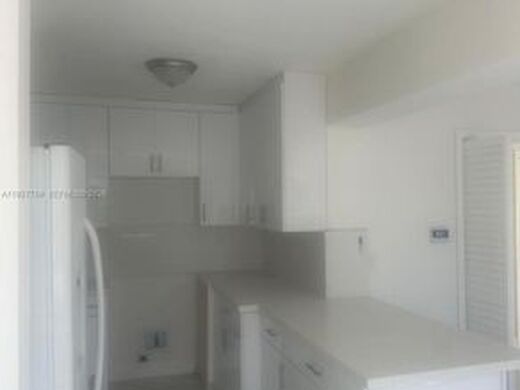 Luxury House for sale in Hollywood, 447 458 €, Photo 3