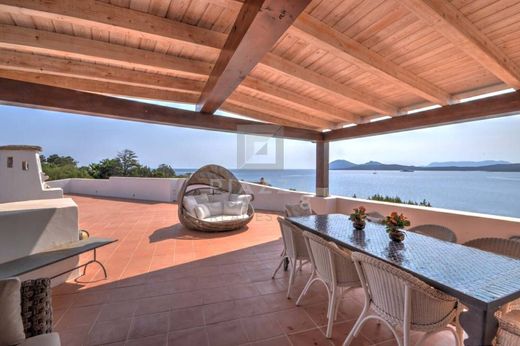 Luxury Apartment for sale in Porto Rotondo, 1 650 000 €, Photo 1