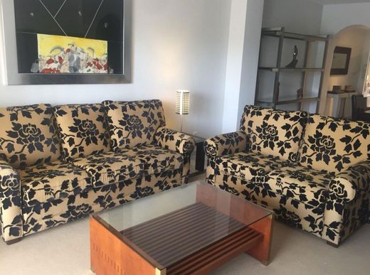 Luxury Apartment for sale in Marbella, 604 000 €, Photo 2