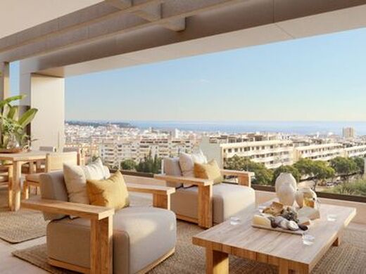 Luxury Apartment for sale in Marbella, 660 000 €, Photo 1