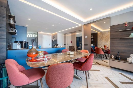 Luxury Apartment for sale in Marbella, 1 200 000 €, Photo 4