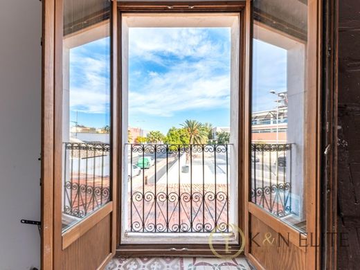 Maison de luxe à vendre à Alicante, 595 000 €, Photo 3