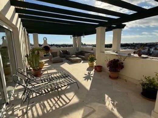Appartement de luxe à vendre à Nueva Andalucia, 1 185 000 €, Photo 2
