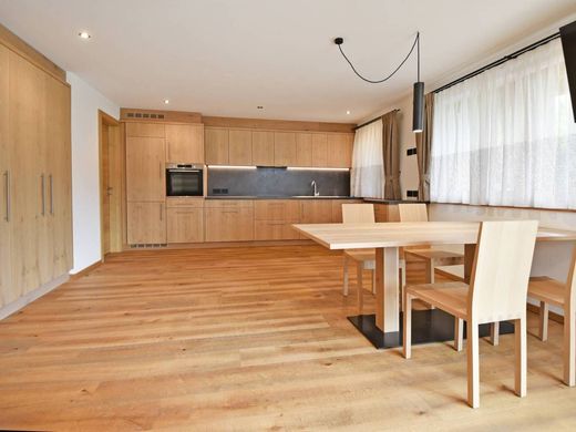 Luxury Apartment for sale in Badia, 1 500 000 €, Photo 4