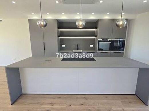 Luxury Apartment for sale in San Pedro de Alcántara, 1 200 000 €, Photo 6