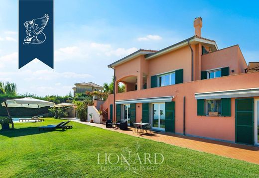Luxury House for sale in San Remo, 2 450 000 €, Photo 1